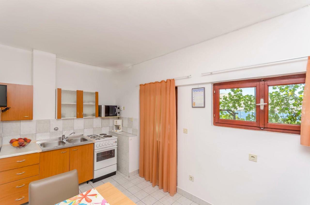 Apartments Tonka Donji Okrug  Exterior photo